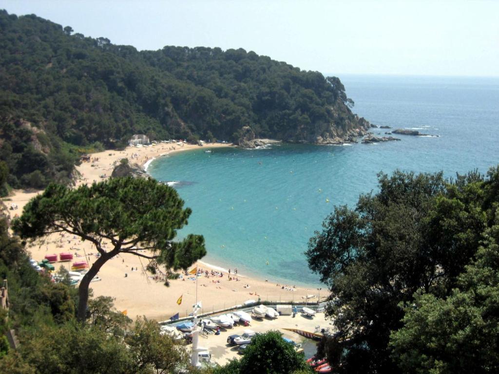 Camping Senia Cala Canyelles 호텔 료렛 드 마르 외부 사진