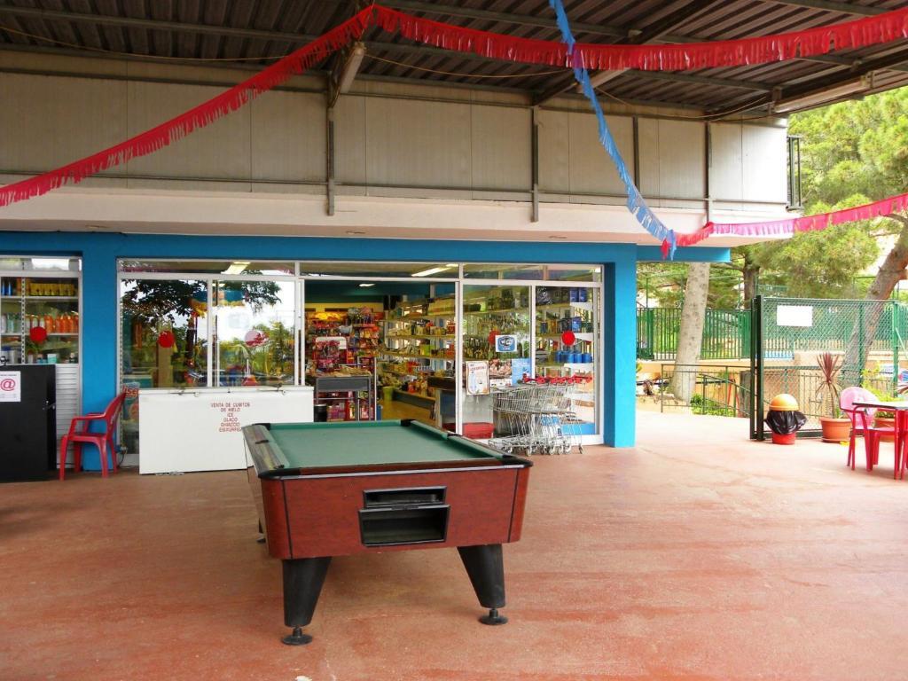 Camping Senia Cala Canyelles 호텔 료렛 드 마르 외부 사진