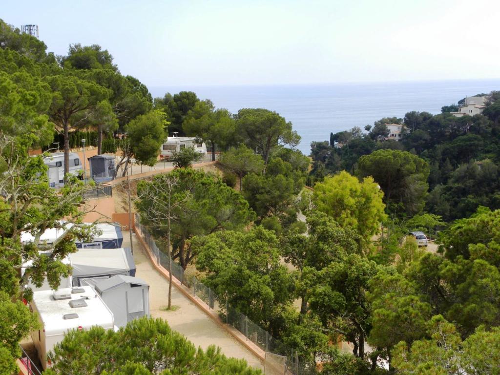 Camping Senia Cala Canyelles 호텔 료렛 드 마르 외부 사진