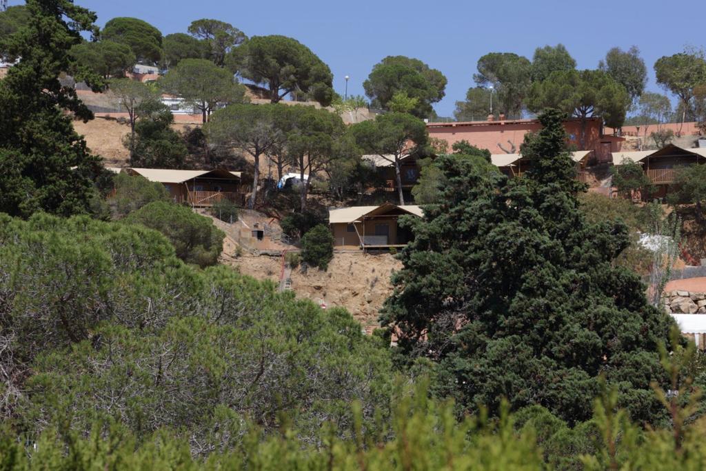 Camping Senia Cala Canyelles 호텔 료렛 드 마르 외부 사진