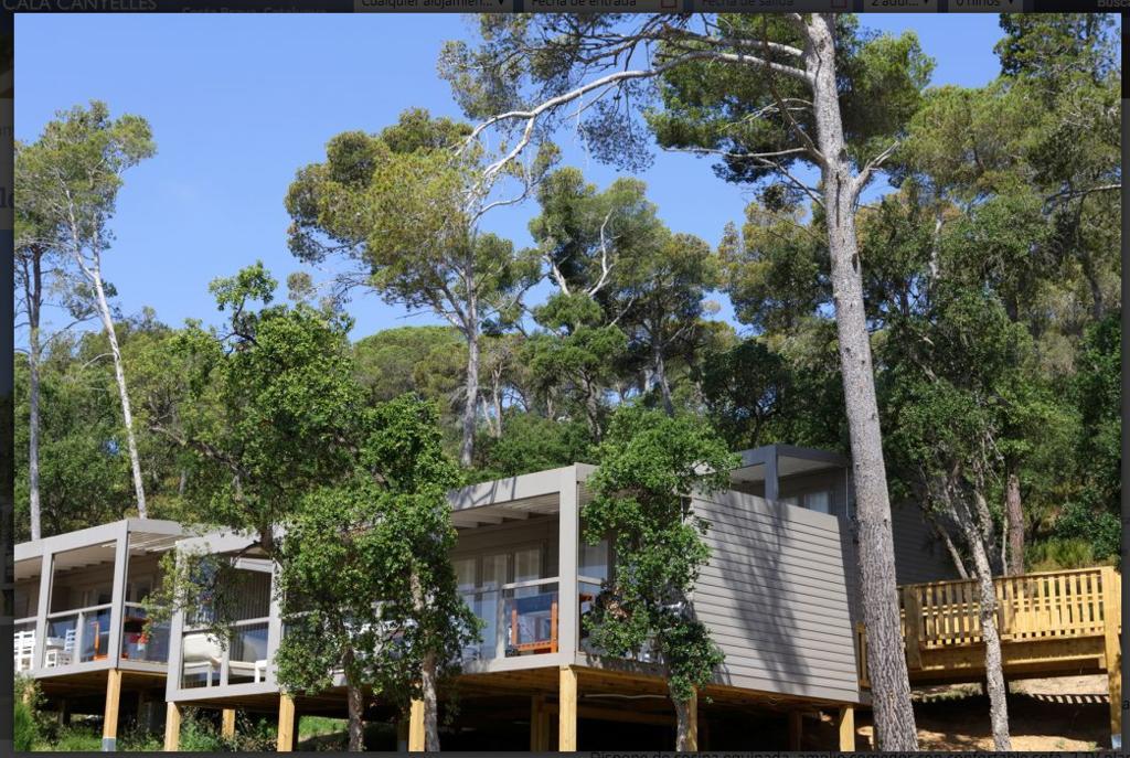 Camping Senia Cala Canyelles 호텔 료렛 드 마르 외부 사진
