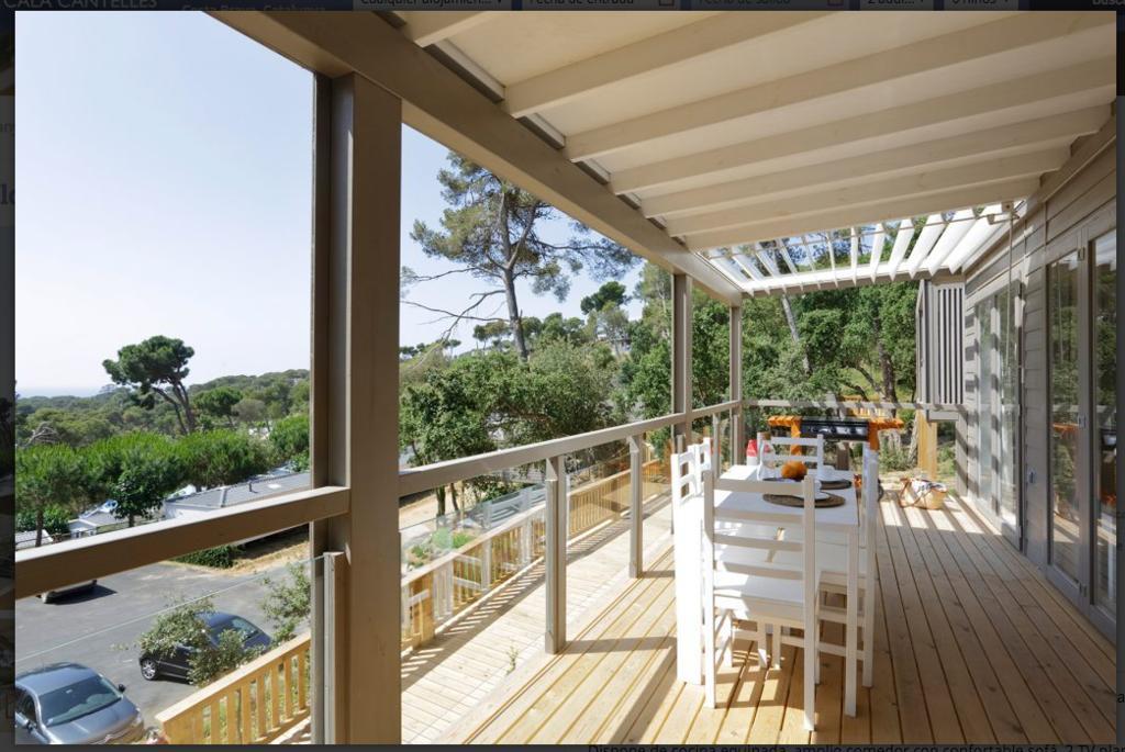 Camping Senia Cala Canyelles 호텔 료렛 드 마르 외부 사진
